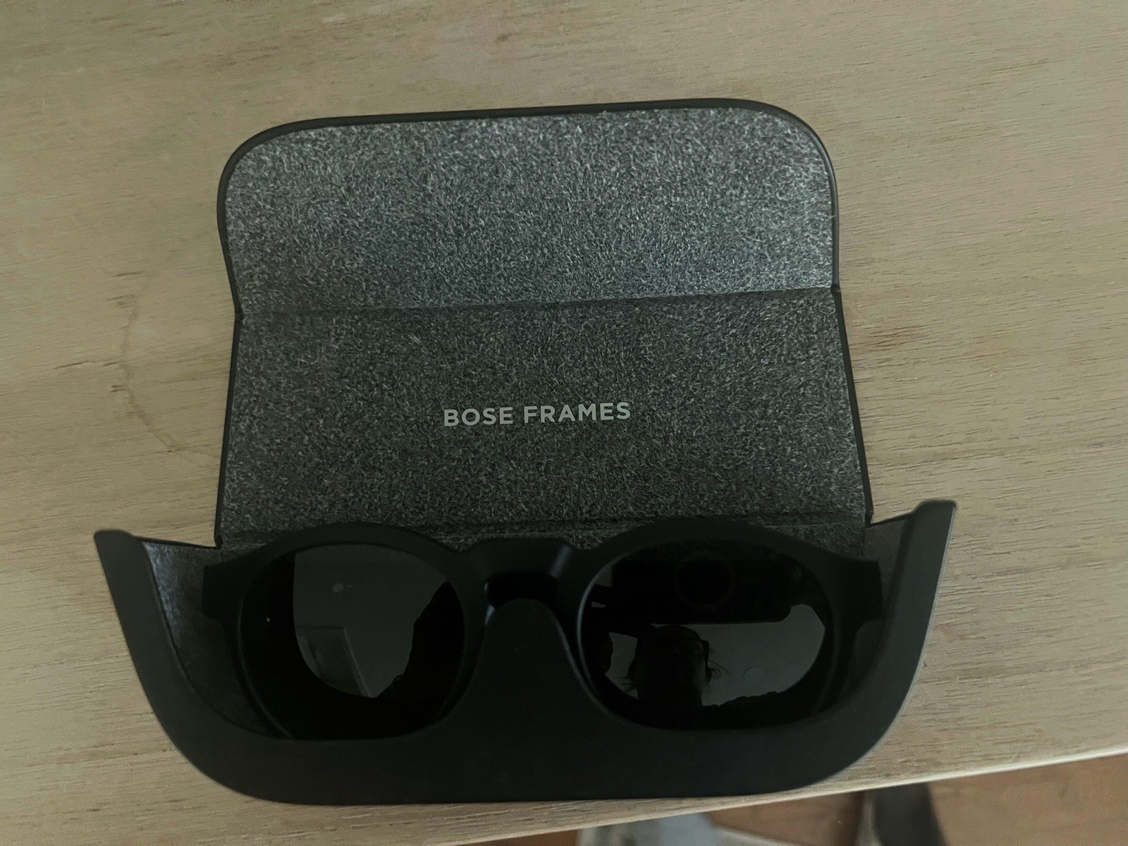 Bose Glasses Alto S/M. Missing Charger.
