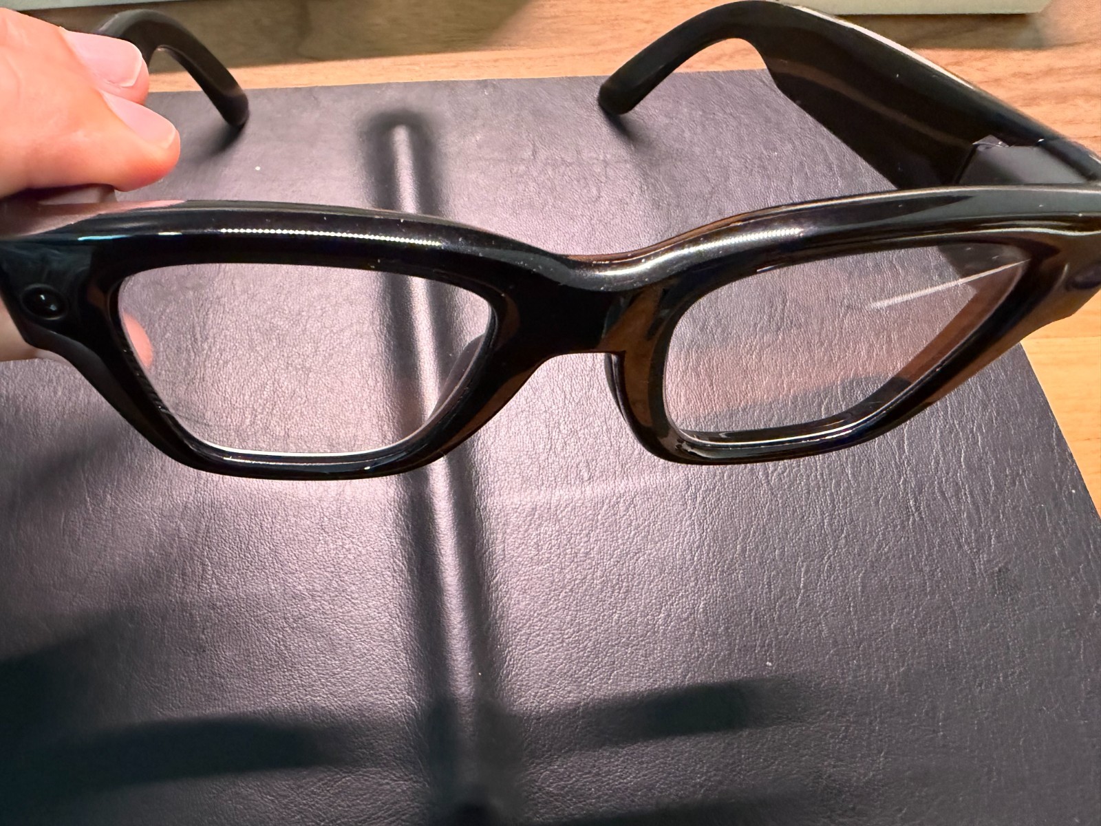 Meta Ray-Ban Display (Standard Size) with Size 2 Neural Band – Shiny Black