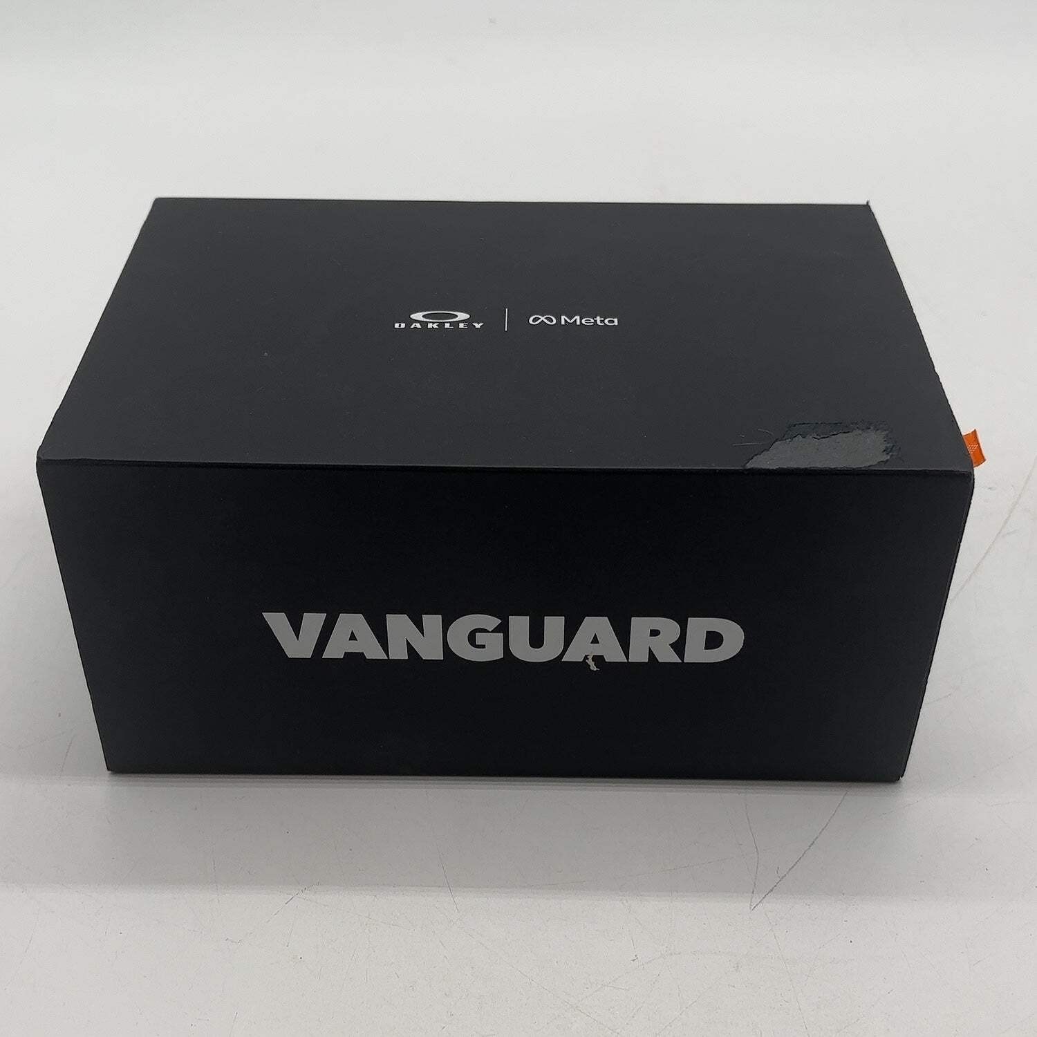 Oakley Meta Vanguard White Standard 0W8001 AI Smart Glasses