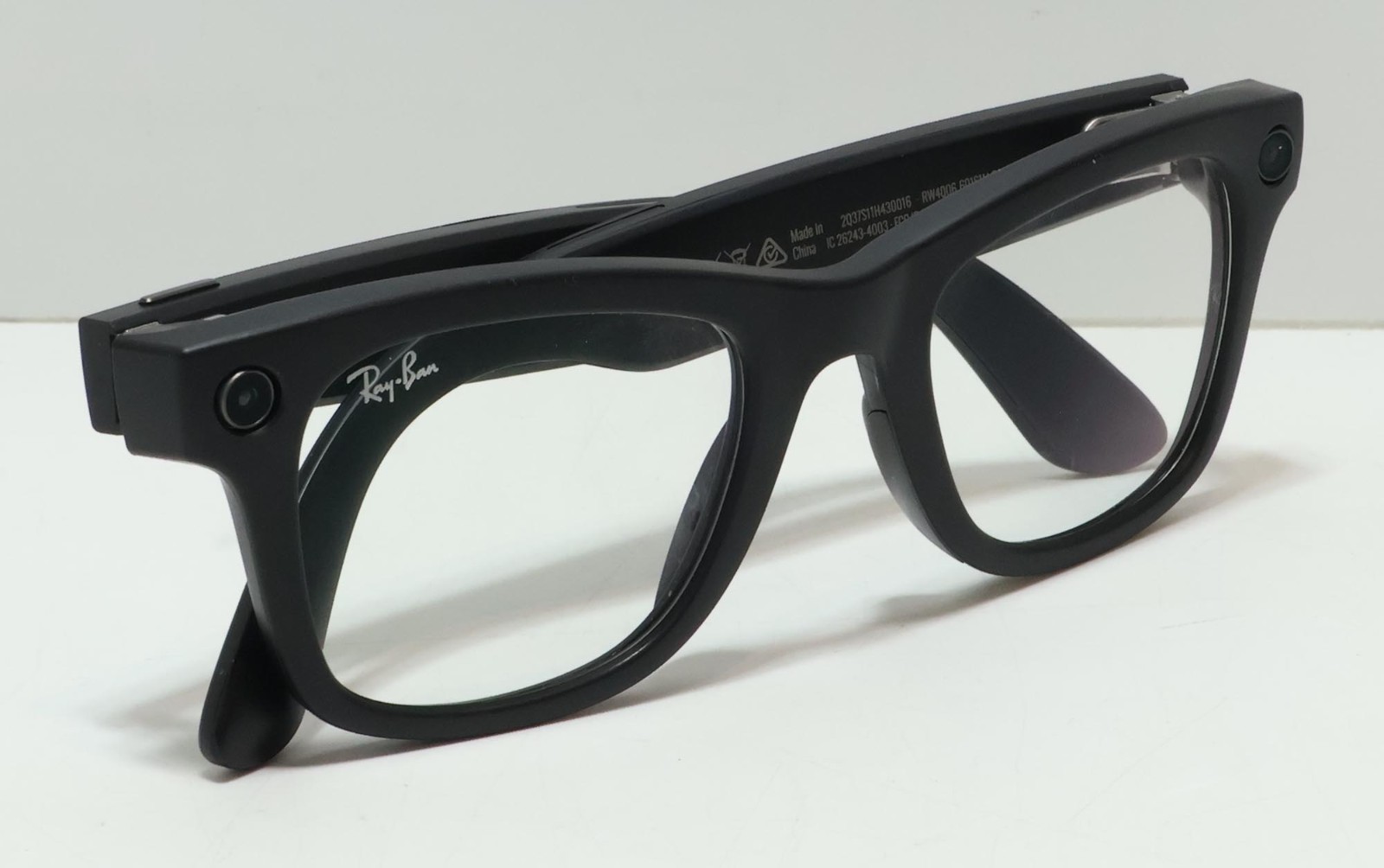 Ray-Ban Meta Wayfarer Smart Glasses RW4006 (Clear)