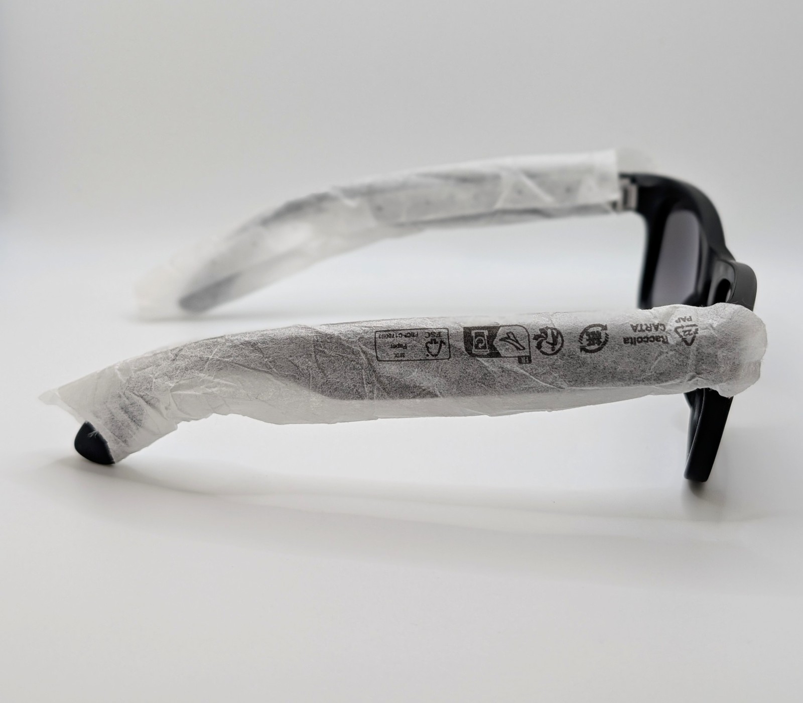 NEW (No Box) Meta Ray Ban-Wayfarer Sunglasses-Matte Black-Graphite Polarized__