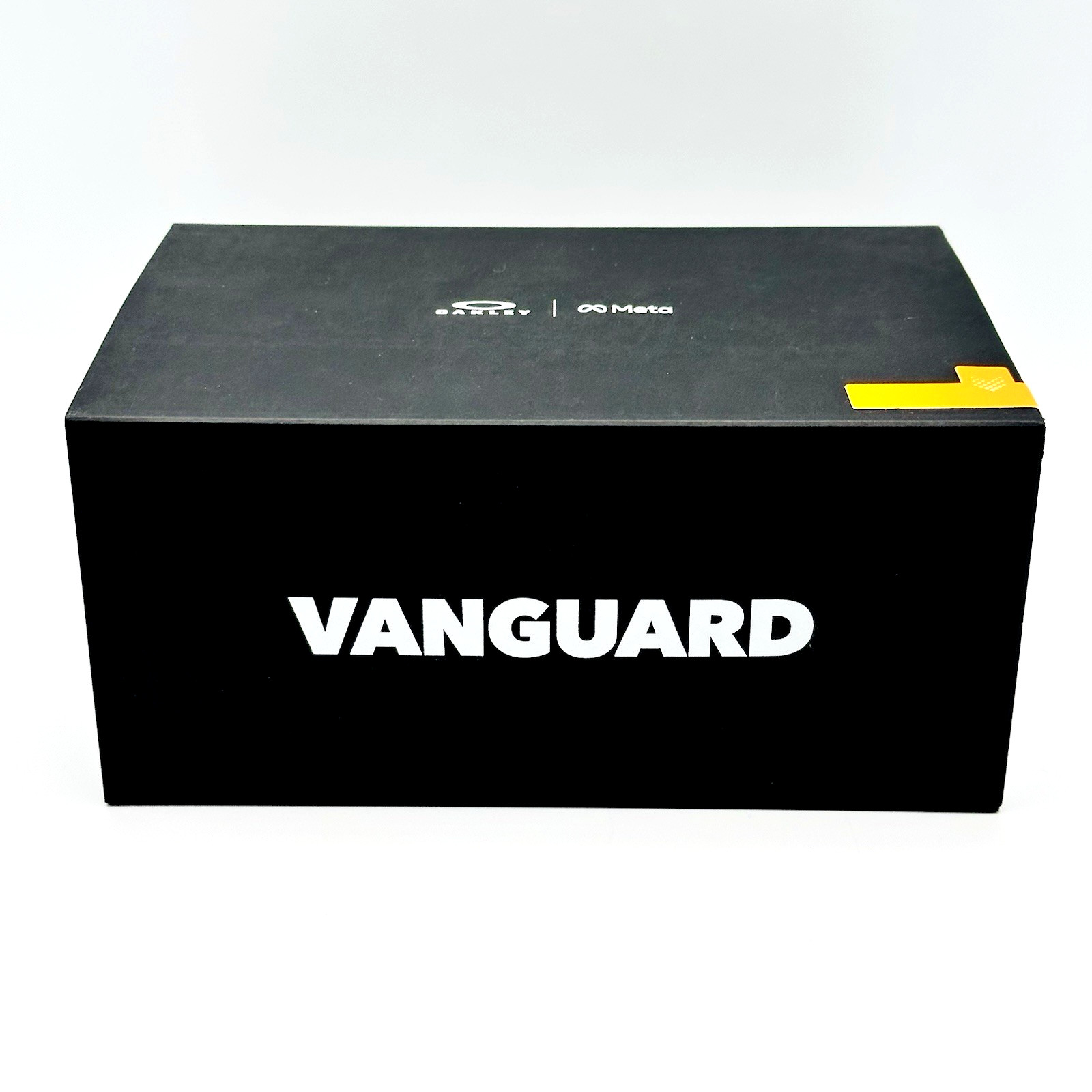 Oakley Meta VANGUARD AI Glasses – Black Frame – Prizm Road Lenses – New/Sealed