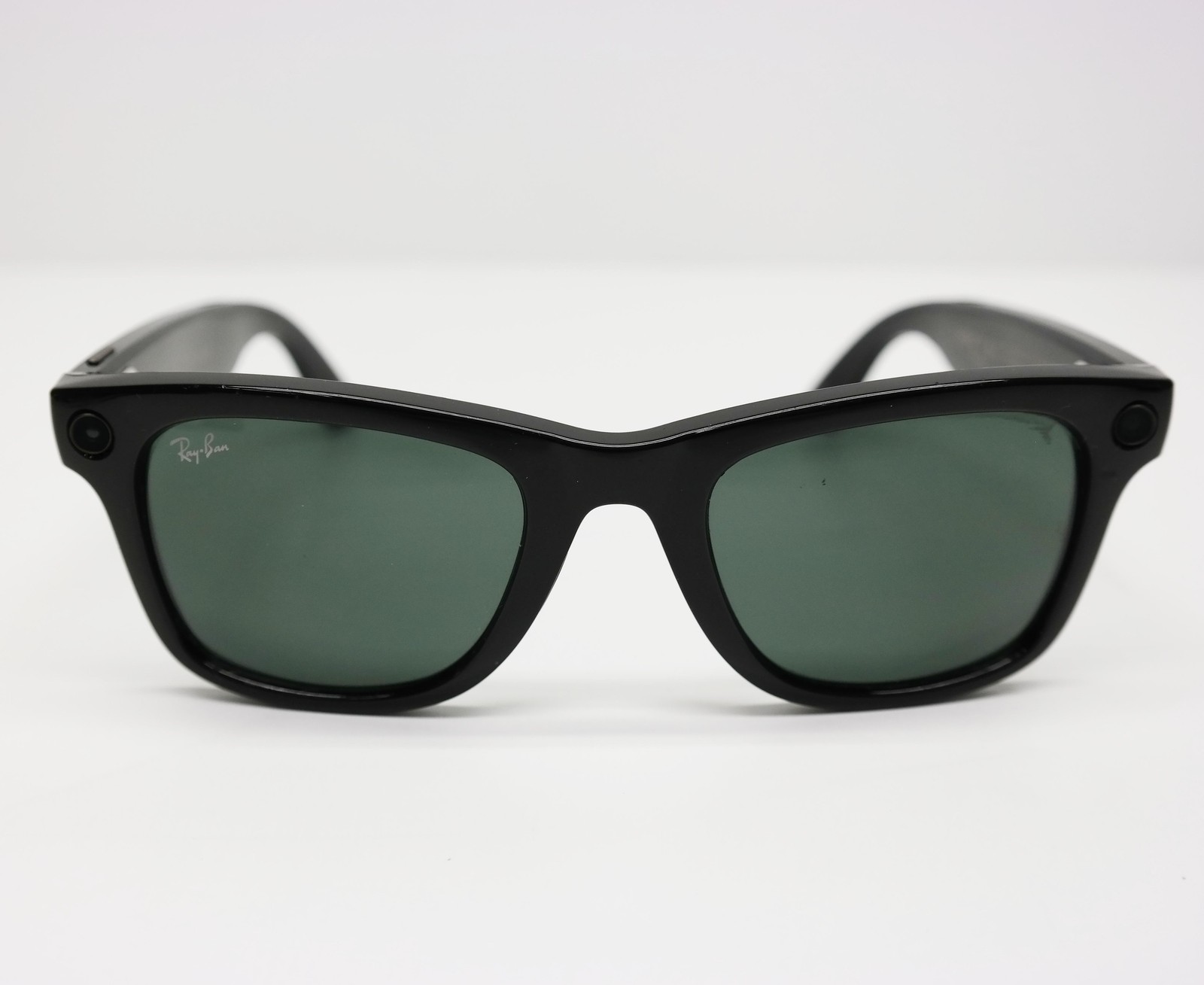 Ray-Ban Meta Wayfarer RW4008 AI Glasses Green Lenses Shiny Black