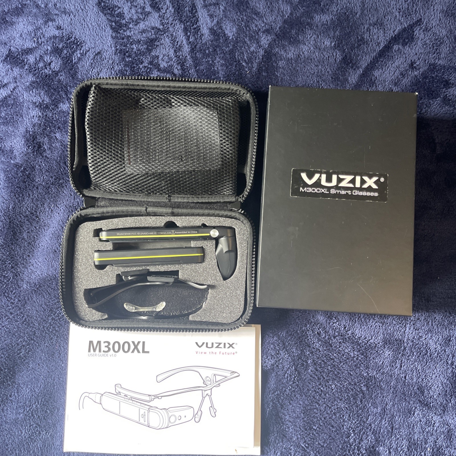 Vuzix M300 Smart Glasses With Augmented Reality for Workplaces – EARLY MODEL
