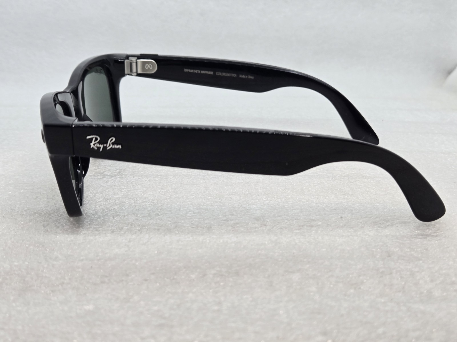 Ray-Ban Meta Wayfarer RW4006 Smart Sunglasses w/Charging Case FAST FREE SHIP a