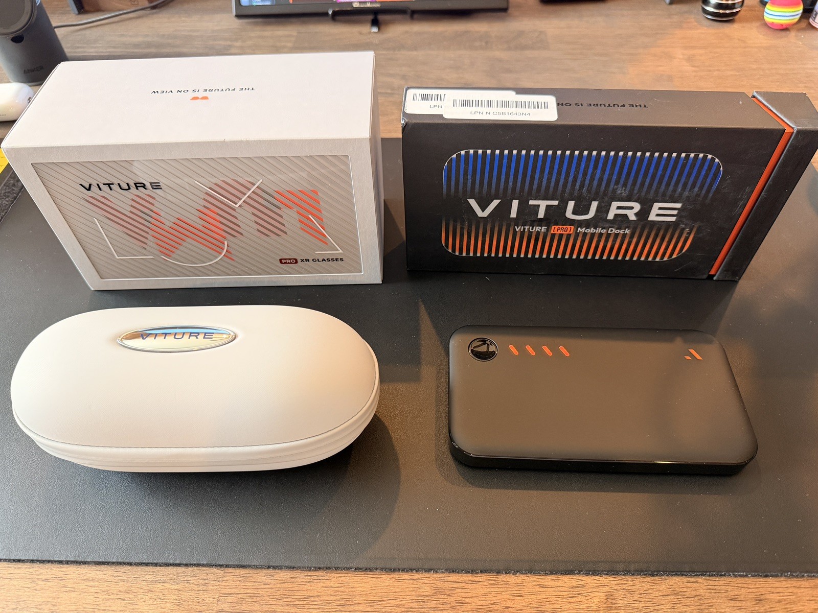 VITURE Luma Pro XR Glasses with Mobile Dock Bundle