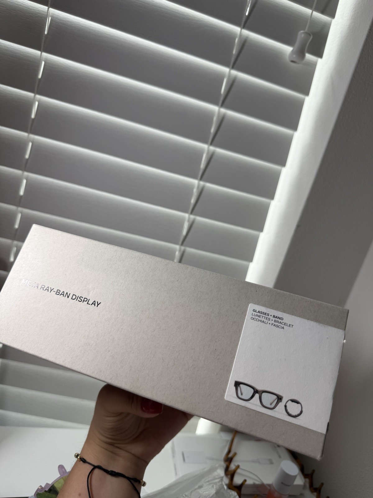 Meta Ray-Ban Display Smart Glasses + Meta Neural Band, Bluetooth & Wi-Fi