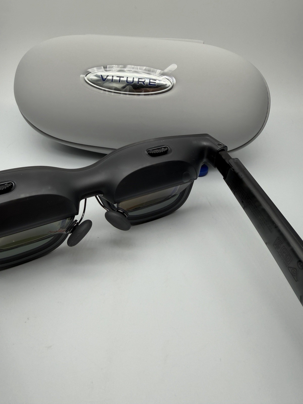 VITURE – Luma ultra XR Glasses – 152 inches 1200p Ultra Sharp Display