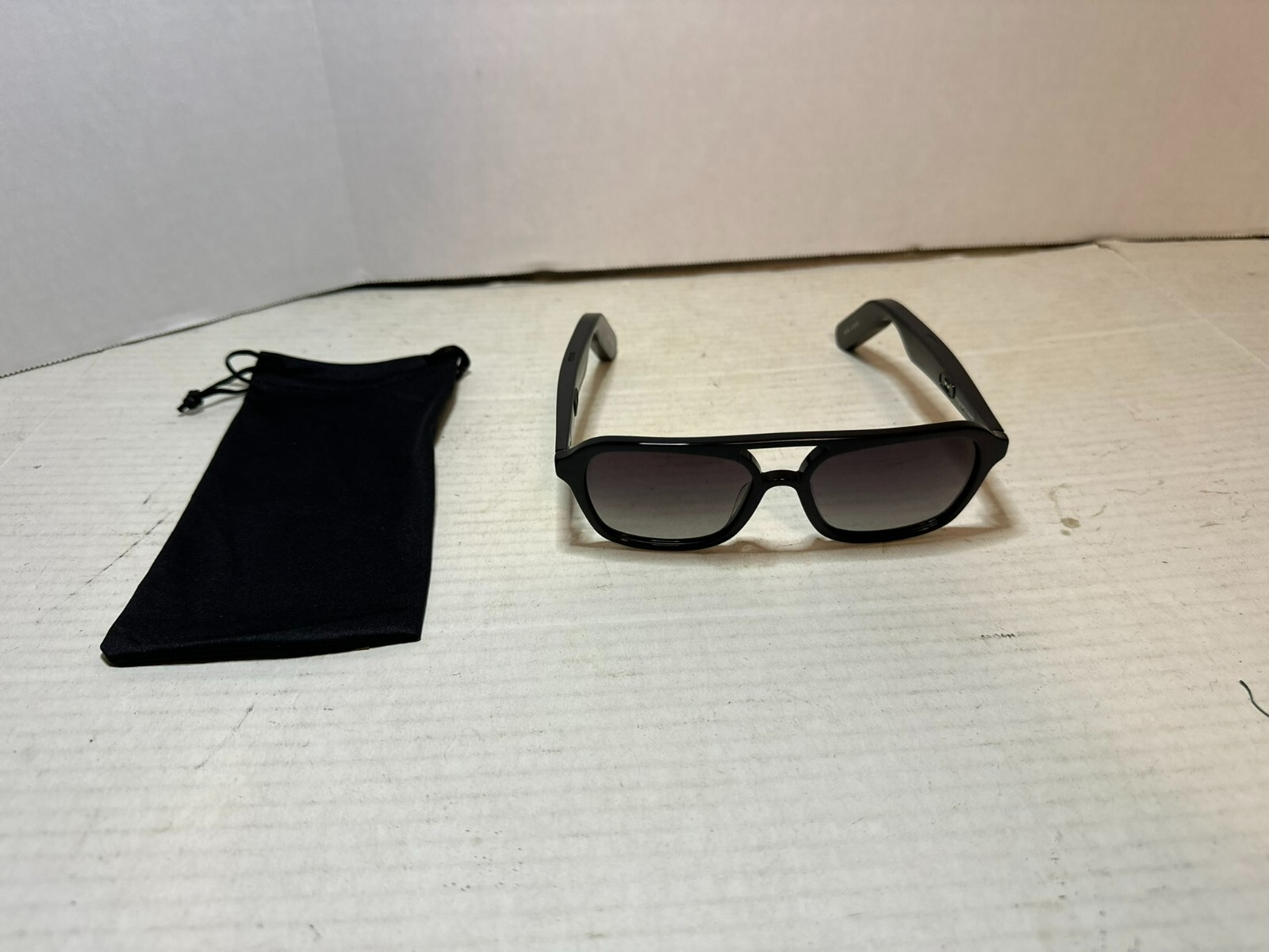Lucyd Glasses LCD006-40 Voyager Bluetooth Smart Glasses No Charger
