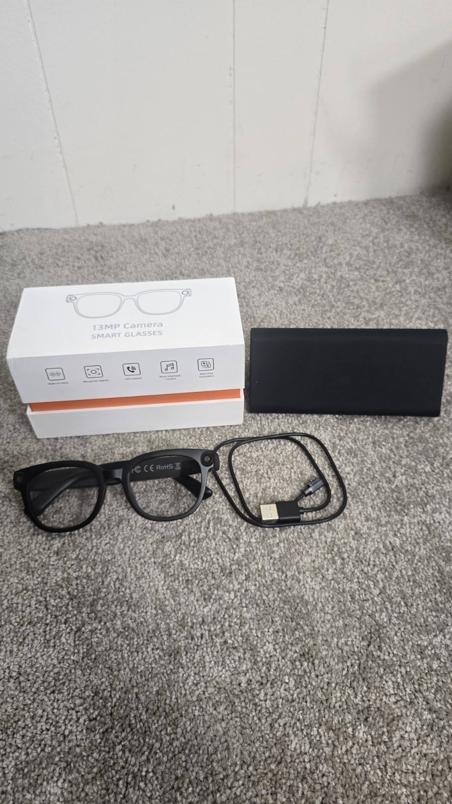 NLLJKHJEU 13MP Camera Smart Glasses Black Frame USB w/ Case, Clip-On