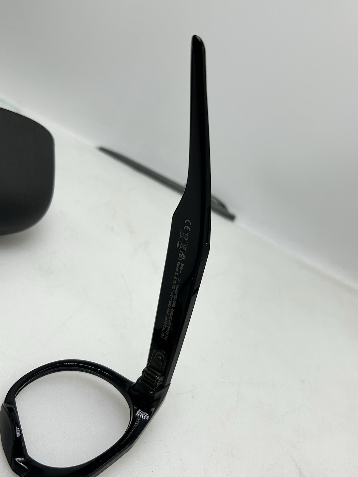 Oakley Meta HSTN Black Transitions 00W8002 AI Smart Glasses