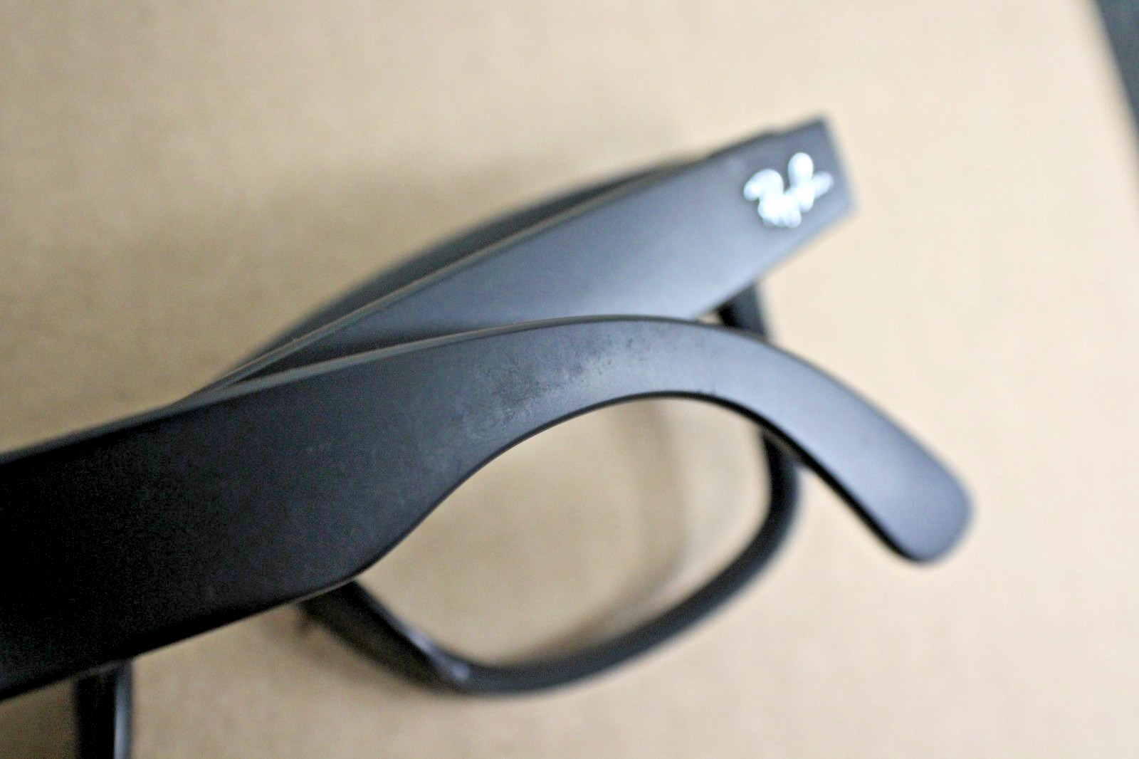 Ray-Ban Meta Wayfarer Gen 2 Matte Black Standard Smart Glasses – W/Charging Case