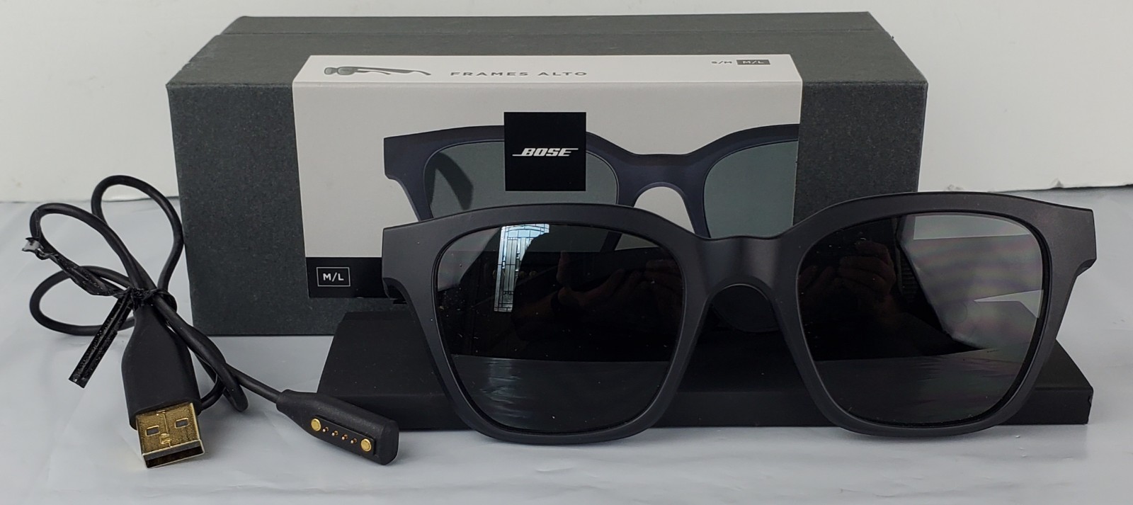 Bose Frames Alto – Box Charger Instructions FOR PARTS ONLY – DOES NOT WORK