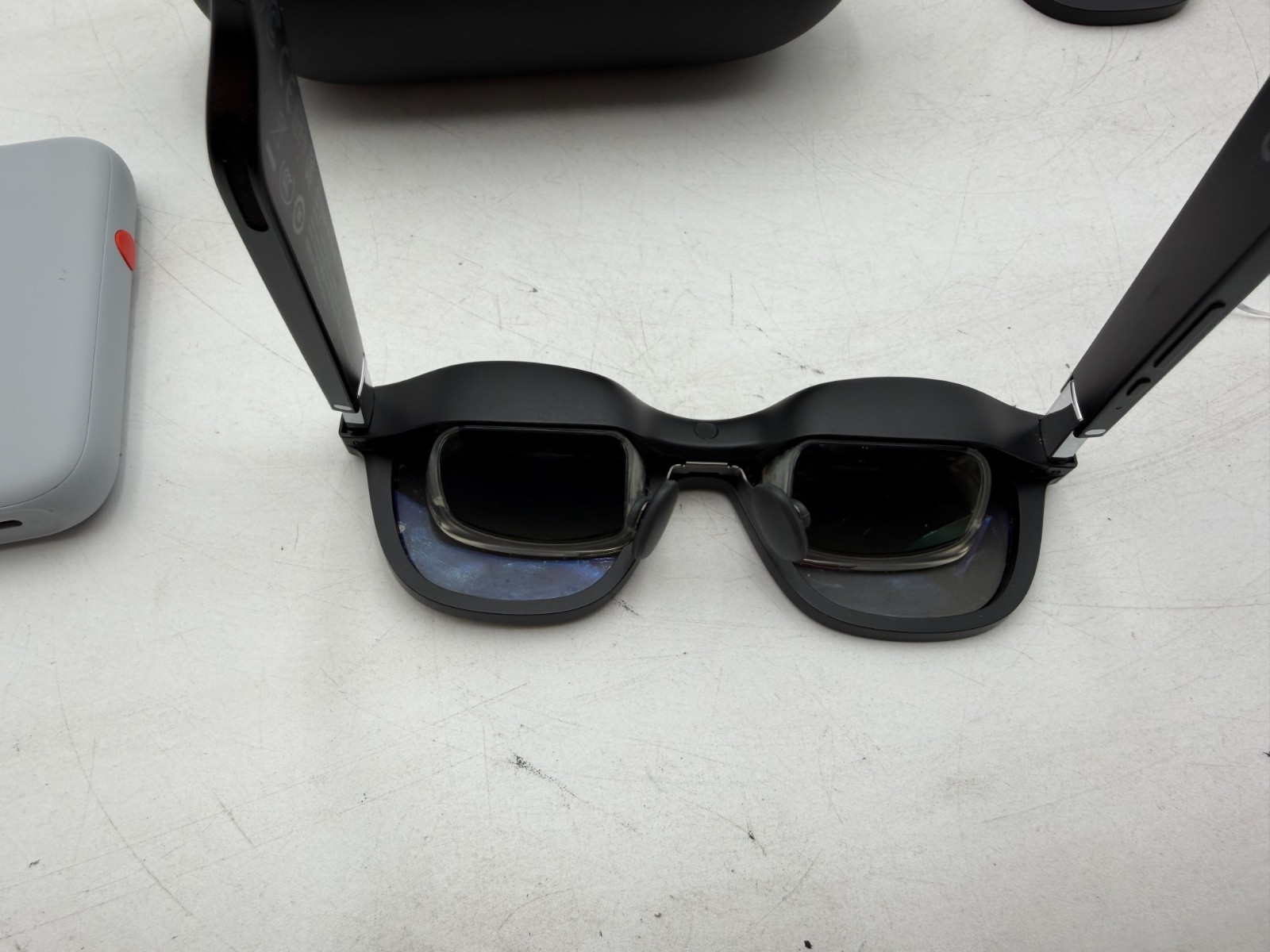 XREAL Air NR-7100RGL Smart Projector Glasses W/XREAL Beam! Black